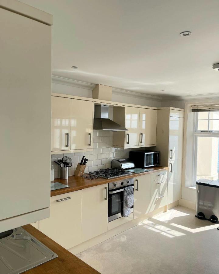 Shore Thing Beachfront Apartment Ramsgate - Sleeps 4 エクステリア 写真