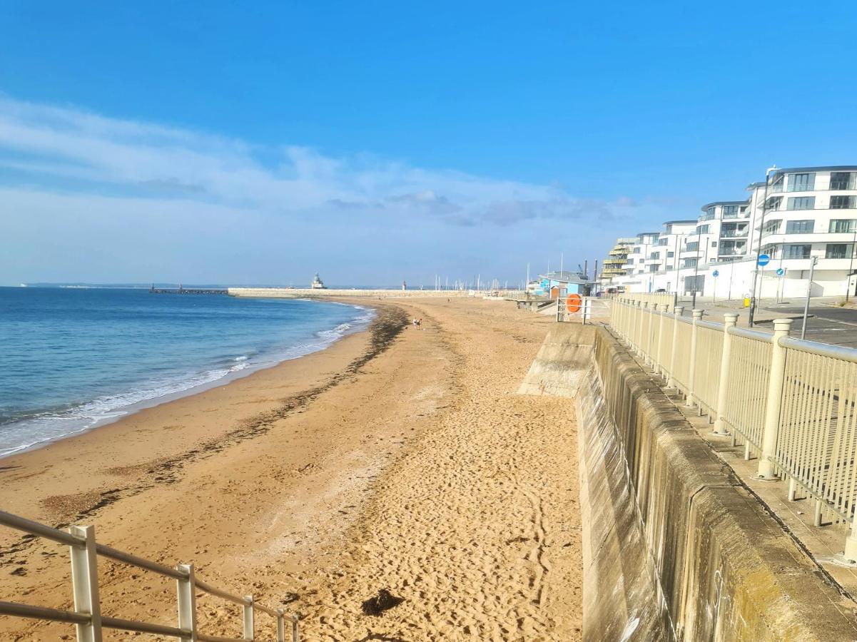 Shore Thing Beachfront Apartment Ramsgate - Sleeps 4 エクステリア 写真